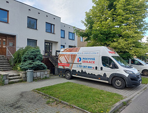 Zateplení pultové střechy pomocí foukané izolace